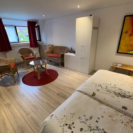 Couette-café De Groene Gast 3*