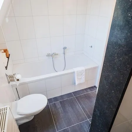 De Groene Gast Bed & Breakfast Montfort